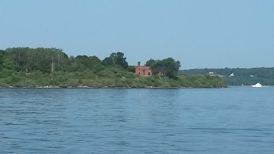 Dutch Island Lighthouse