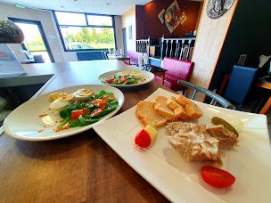 Photo n°1 de Bar Restauration rapide La Bascule à Cappelle-la-Grande (Restauration rapide)