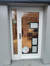 Photo n°8 de Ecole de Conduite Jean Moulin à Sathonay-Camp (Auto-école)