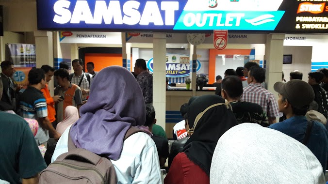 SAMSAT ITC Depok, Author: Sugeng Riyadi