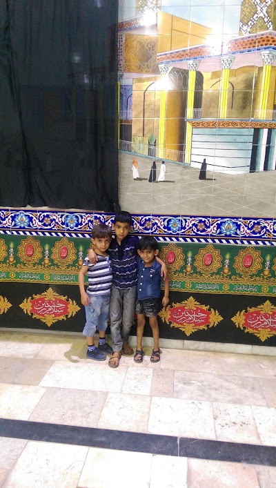 Photos of Trading Moloudi