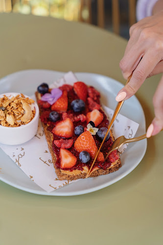 Comments and reviews of FEYA (Cafe, Brunch) Bond Street
