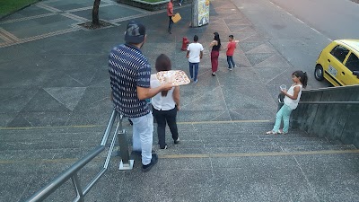 Photos of Simon Bolivar Park Itagui