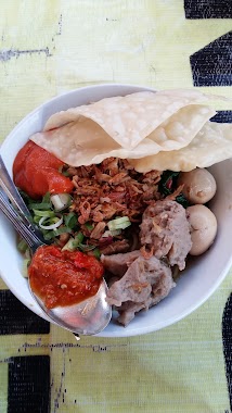 Mie Ayam Bakso + telur Puyuh, Author: Burhan Anto