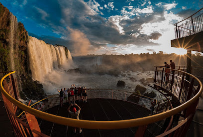 Taxi Tour Foz - Luiz Henrique