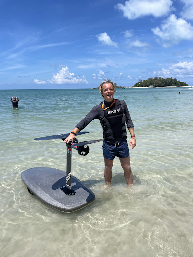 Samui eFoil club - electric surf shop and school on Koh Samui