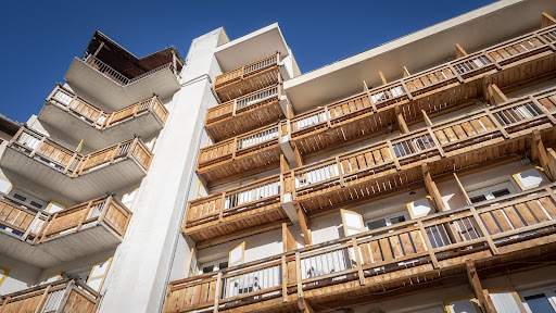 Photo de Camping Caravaneige Locations l'Iscle de Prelles à Saint-Martin-de-Queyrières (05120)