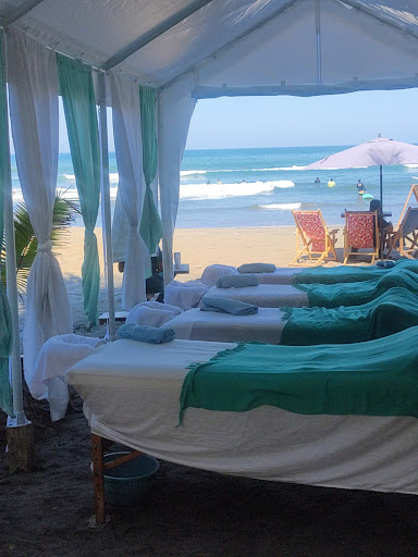 SWEET FLOWERS MASSAGE BY: ROSA CÁRDENAS