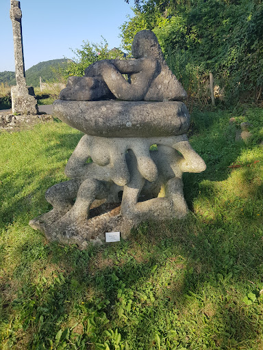 Chemin des pierres sculptées