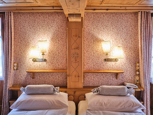 Hotel Chesa Grischuna by null