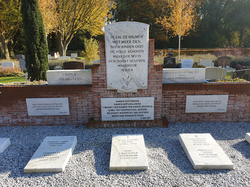 cemetery Tolsteeg - Thumbnail