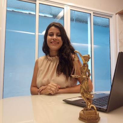 Advogada Isabela Záccaro de Oliveira