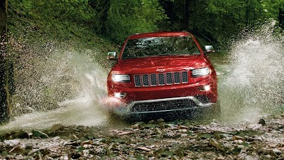 Photos of Lee Chrysler Jeep Dodge