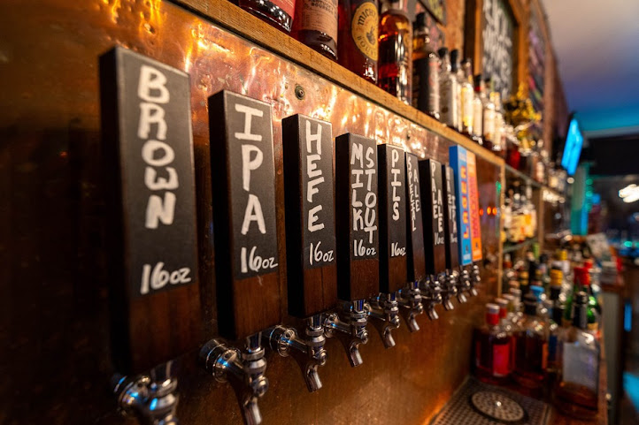 Arcadium Bar by null