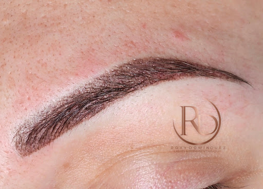 SHANTAY ,ROXY DOMÍNGUEZ ,Microblading, Pestañas y Micropigmetacion,Estetica,Tatuajes,Yoga,Uñas