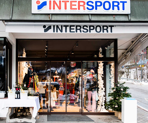 Intersport Outdoor Shop Dosses