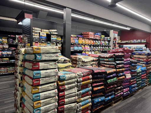 Global Pet Foods Stratford - Thumbnail