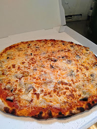 Photo n°1 de Pizzéria le martinet Hautes-Alpes à Guillestre (Distributeur de boissons)