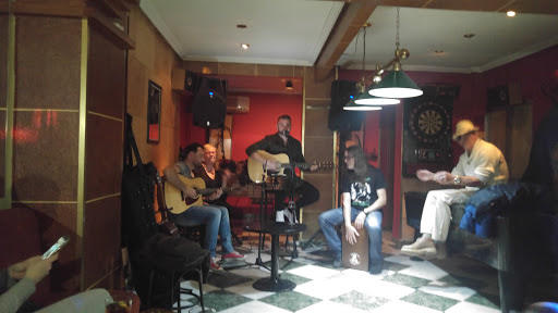 Pub Raser - Visual