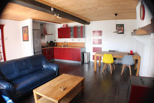 Photo n°22 de camping canin Les Cerisiers à Lapeyrouse (Agence de location de maisons de vacances)