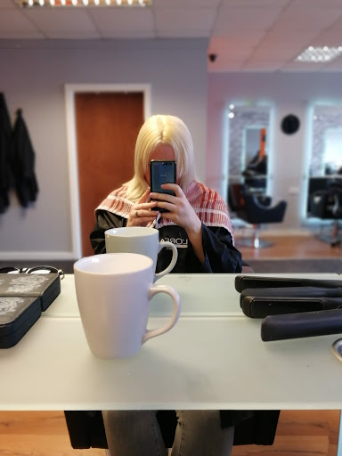 Oh Hair & Co - Thumbnail