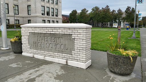 Everett High School - Visual