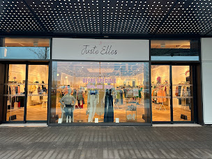 Photo n°1 de Juste Elles - Neuville-en-Ferrain à Neuville-en-Ferrain (Magasin de chaussures)