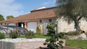 Photo n°44 de Chambres D'Hôtes La Minaudière à Nueil-les-Aubiers (Chambre d'hôtes)