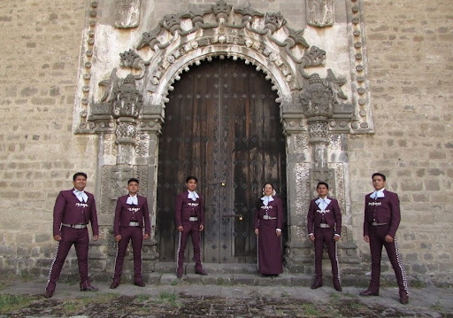 Mariachi "Herencia de Puebla"