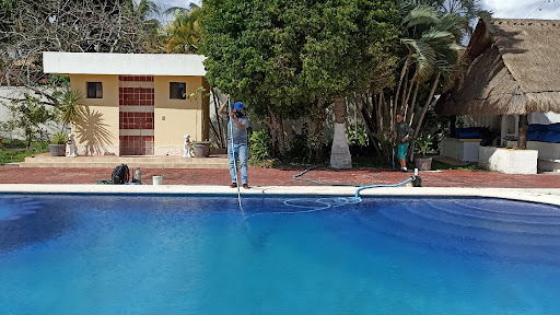 Albercaribe - Mantenimiento y Limpieza de Albercas