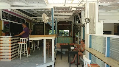Photos of Bondibar caye caulker