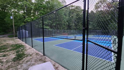 Groton Country Club Pickleball Courts
