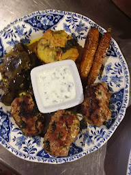 Photo n°46 de Sous le Chêne | Restaurant bio, local & éco responsable près de Sauve & Quissac à Corconne (Restaurant végétarien)