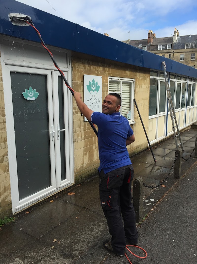 Bath Window Cleaners photo 2