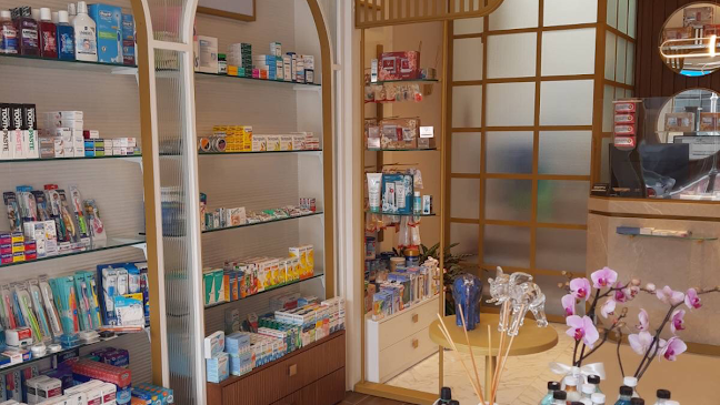 Συστεγαζόμενα φαρμακεία Χ. Μακρυδήμα & Α. Σδούγα