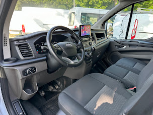 Photo n°4 de GL CAR à Saint-Genis-Laval (Concessionnaire automobile)