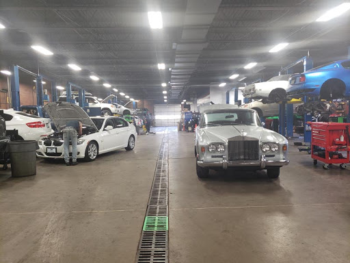 Saul’s Autotek Denver Tech Center Centennial | 7 Day Auto Repair Mechanics Greenwood Village | Car Truck RV SUV Service Shop - Thumbnail