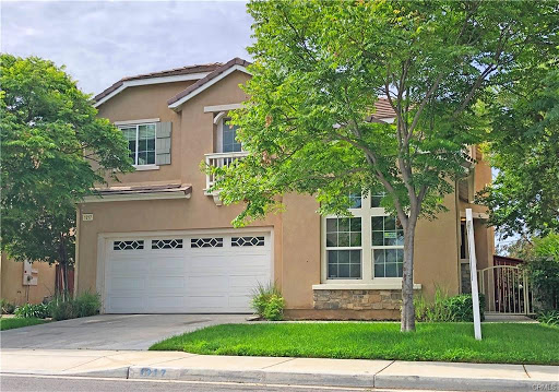 Lazo and Associates - Coldwell Banker Town & Country Gallery - United States