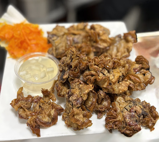 Max's Restaurant Seattle, Cuisine of the Philippines by null