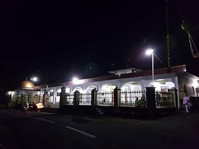 Photos of Masjid Wali Prakosa