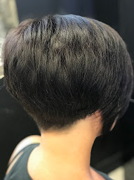 Photo n°22 de COIFFEUR&Company à Saint-Paul (Salon de coiffure)