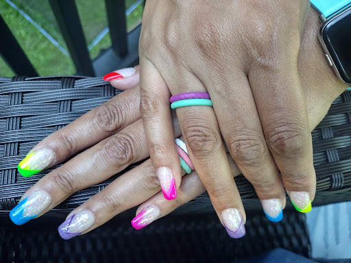 Glen Oak Nail's - Thumbnail