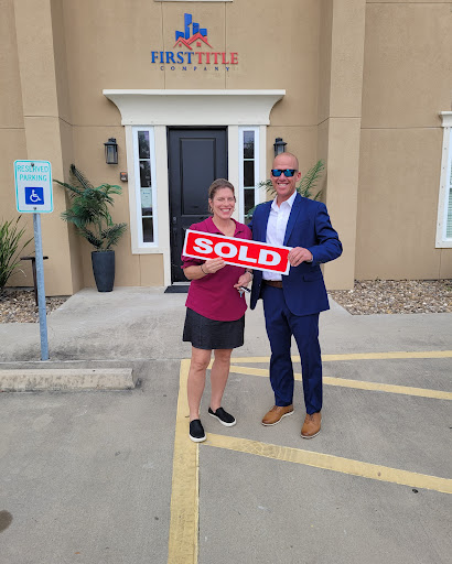 Holly Oaks professional plaza