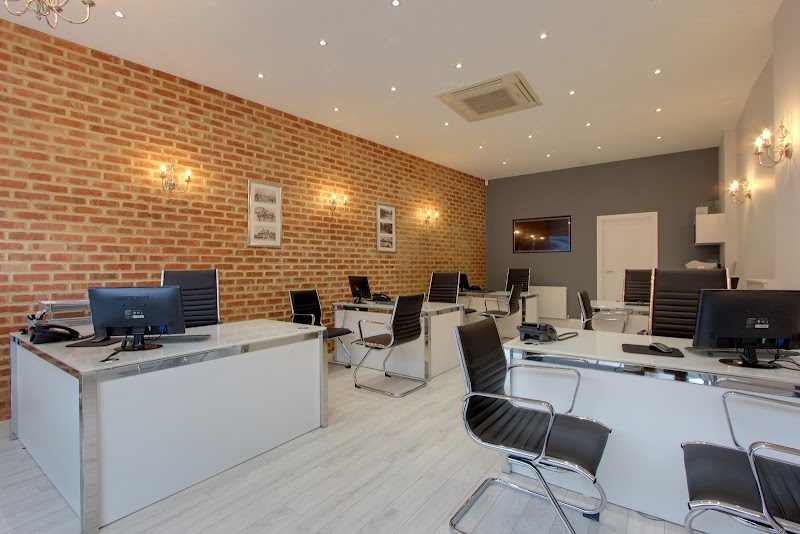 Castles Estate Agents Palmers Green photo 3