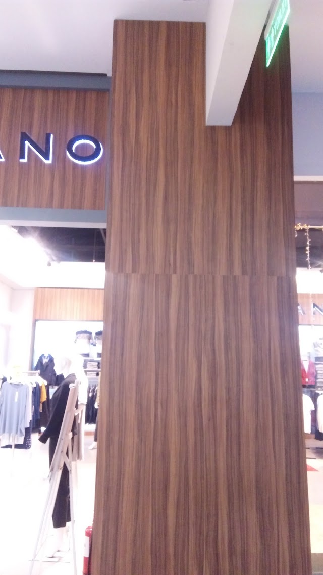 Myanmar Plaza