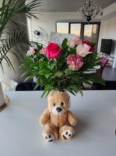 Canada Flowers | Montreal Flower Delivery