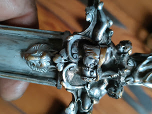 Photo n°10 de La haute antique ferme de chenneviere à Mézy-sur-Seine (Service de débarras de maison)