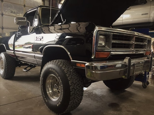 Auto Maintenance Inc. - Visual
