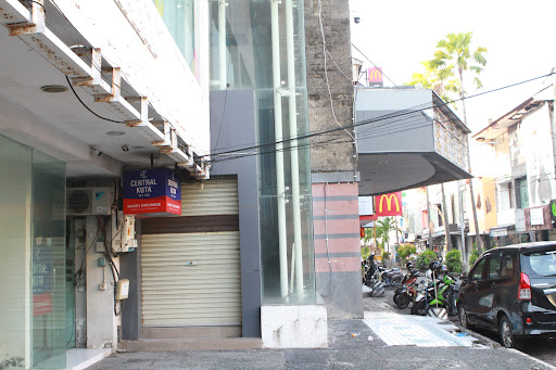 Central Kuta Money Exchange - Kuta Square