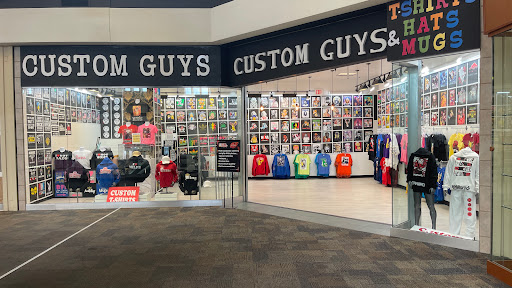 Custom Guys - Visual